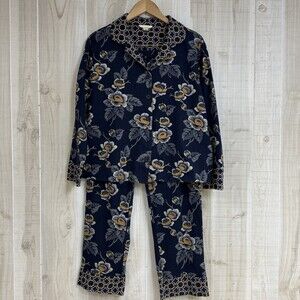 Vera Bradley 2 Piece Pajama Set Womens M Blue Long Sleeve Notch Collar & Pant